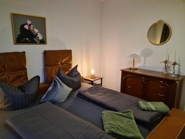 ברילון Pilgrims "Rosalie" Grosse Fewo Mit 3 Schlafzimmern, 1Bad, 2 Wc, Balkon, Fast Internet מראה חיצוני תמונה